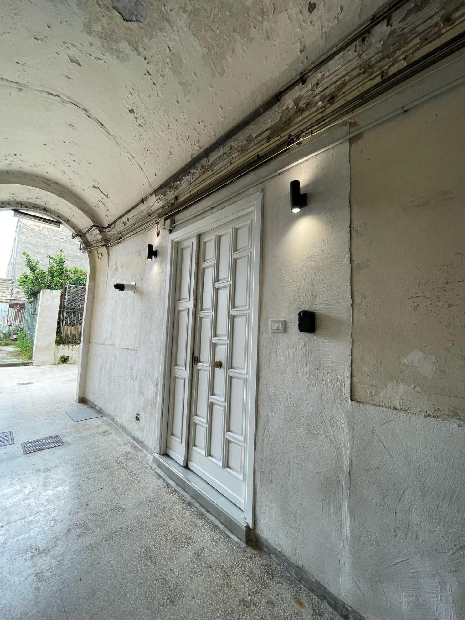 Charm E Chic Appartement Napels Buitenkant foto