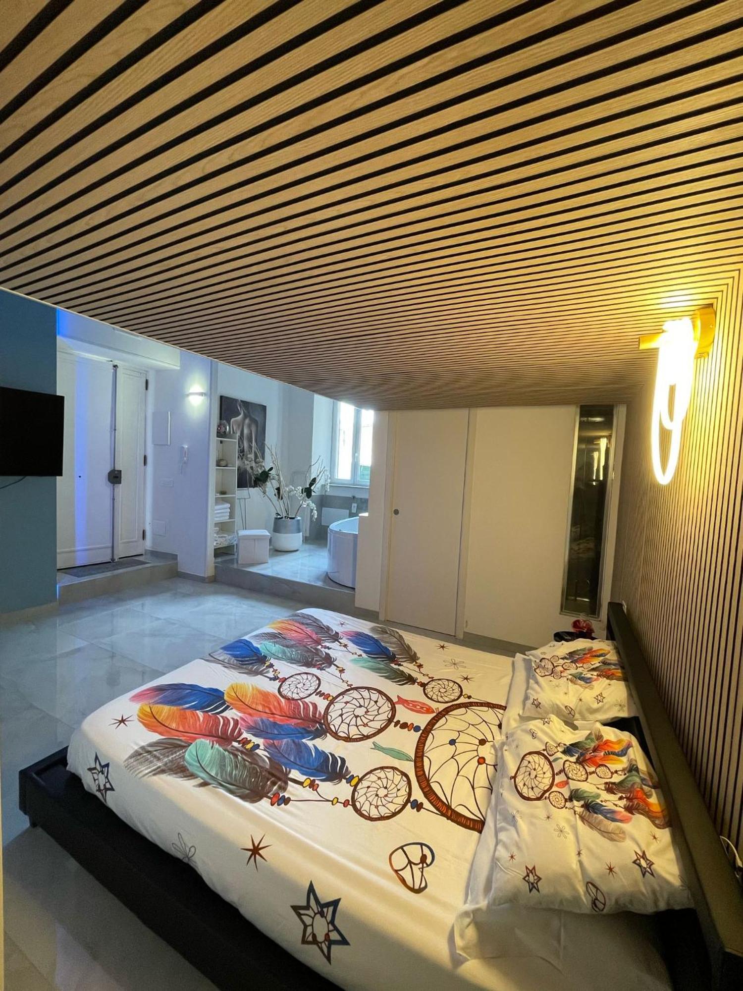Charm E Chic Appartement Napels Buitenkant foto